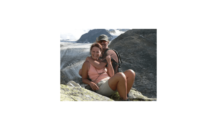 Irena und Holger. Im Hintergrund der Pitztaler Gletscher.
