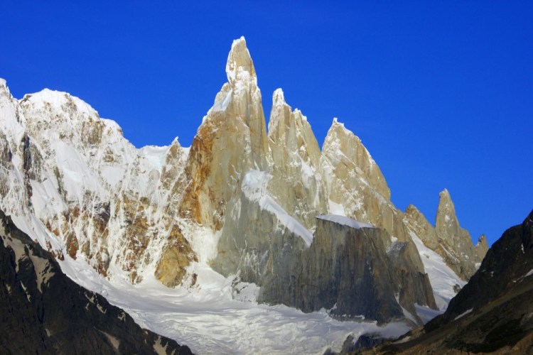 Der Cerro Torre in Patagonien. Foto: picture alliance / blickwinkel/F. Neukirchen