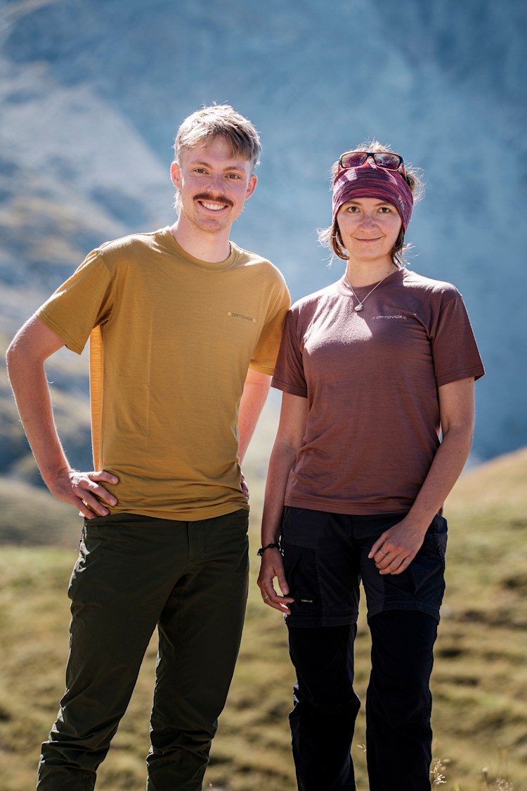 <p>Julia und Paul, die zwei Besten aus dem VDBS Bergzeit Evaluation Camp: Auf sie wartet die offizielle Prüfung und die Chance auf 2.000 Euro Ausbildungszuschuss und ein 2.000 Euro Ausrüstungsgutschein von Bergzeit.</p>