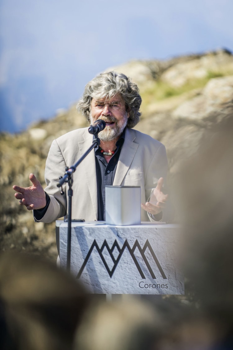 <p>Reinhold Messner</p>