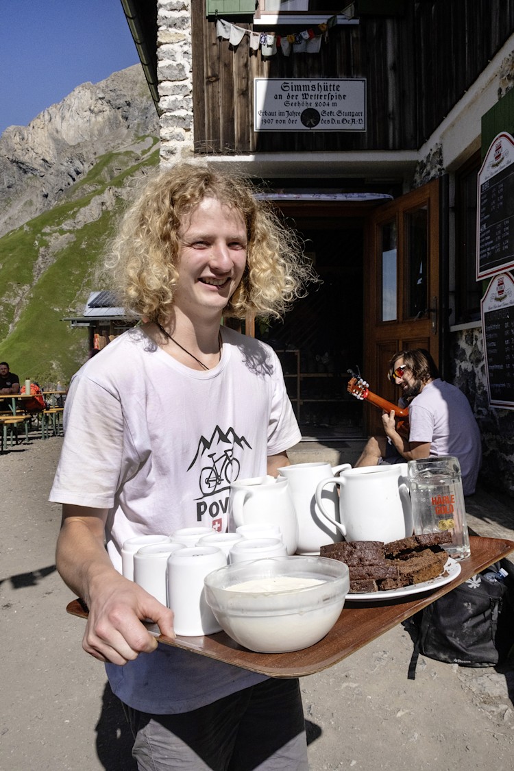 <p>Voll motiviert: Jannik, mit nur 24 Jahren der Hauptverantwortliche. </p>
