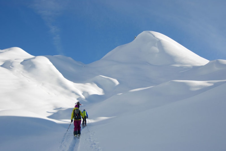 Viele Wintersportler unterschätzen die Lawinengefahr: Die Empfehlungen des Alpenvereins sollen das Risiko reduzieren (Foto: OeAV/P.Plattner).