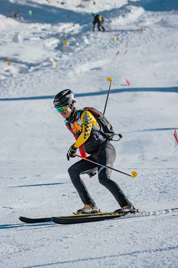<p>Spannende Szenen warten bei Olympia: Abfahren mit Renn-Tourenski.</p>