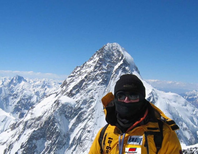 besteigungsversuch abgebrochen: Christian Stangl vor dem K2.
