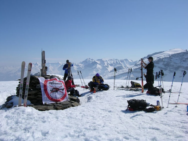 Heli-Skiing nein Danke: Umweltschützer auf dem Glatten.