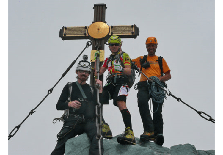 Geschafft! Polmann mit Kameramann und Bergführer auf dem Gipfel des Großglockners.