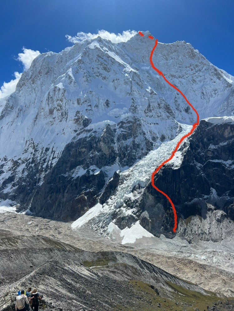 <p>Die Nordwand-Route am Jannu (7710 m).</p>