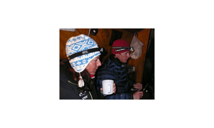 2009 gemeinsam am K2: Gerlinde Kaltenbrunner und David Göttler.