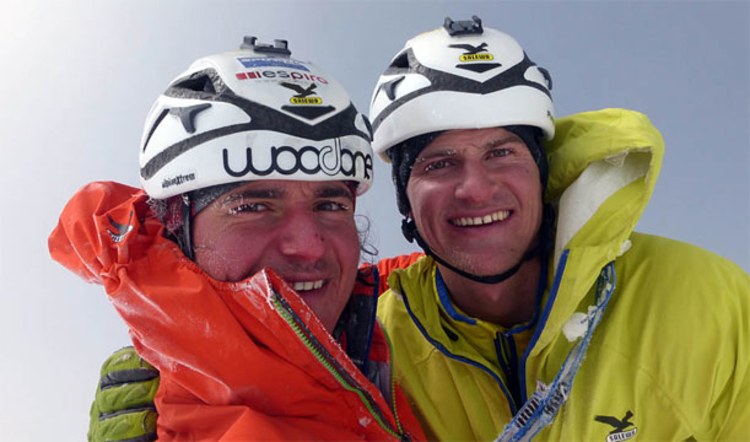 Freuen sich über ihren Erfolg: Simon Gietl und Gerry Fiegl (Foto: Salewa).