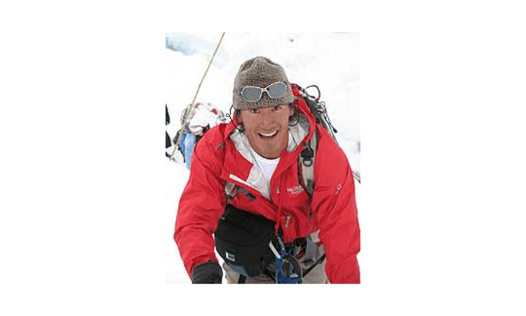 Gemeinsam mit Kit DesLauriers auf dem Everest: Jimmy Chin. Bild: www.bergadventures.com .