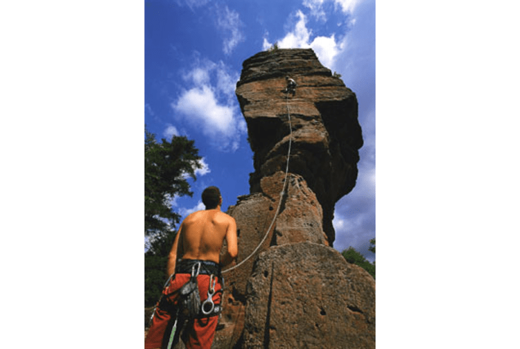 Als Kletterer muss man dem Sichernden unbedingt vertrauen können.
