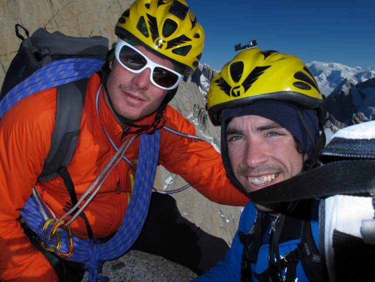 Glücklich am Gipfel der Aguilla Guillaumet: Michi Lerjen (li) und Jorge Ackermann.