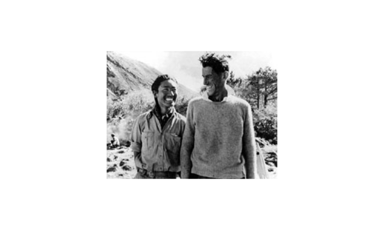 Doch nicht die Ersten? Sir Edmund Hillary und Sherpa Tenzing Norgay nach Besteigung des Mount Everest im Jahr 1953.