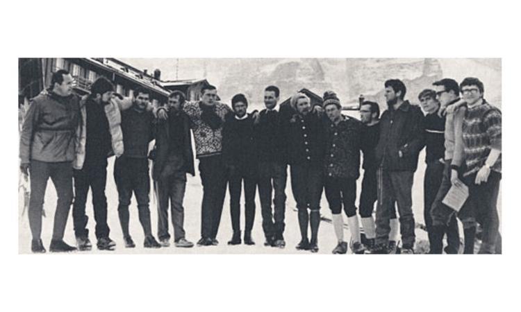 Geschlossenheit am Eiger: Die internationale Mannschaft, die 1966 an der Winter-Direttissima beteiligt war.