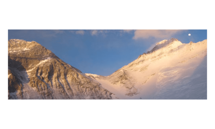 Everest und Lhotse (Foto: G. Kaltebrunner).