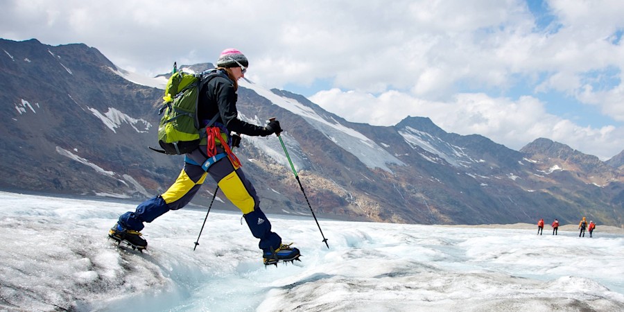 Leichte Steigeisen im Test: Blue Ice, Camp, Edelrid, Grivel & Petzl