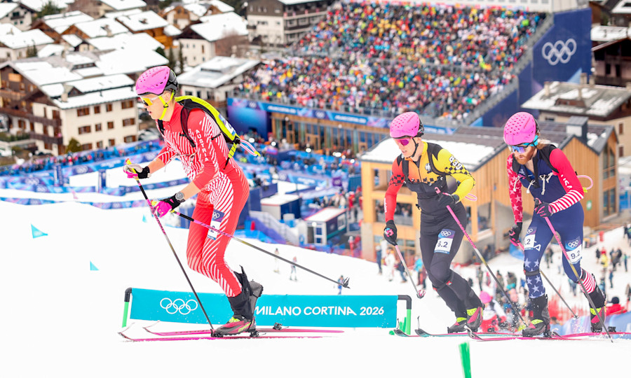 <p>Finn Hösch im Rennen mit Paul Verbjnjak (AUT) und Cameron Smith (USA).</p>