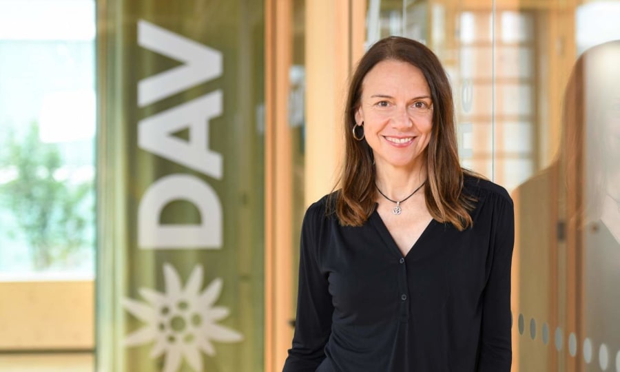 <p>Andrea Händel ist neue DAV-Hauptgeschäftsführerin.</p>