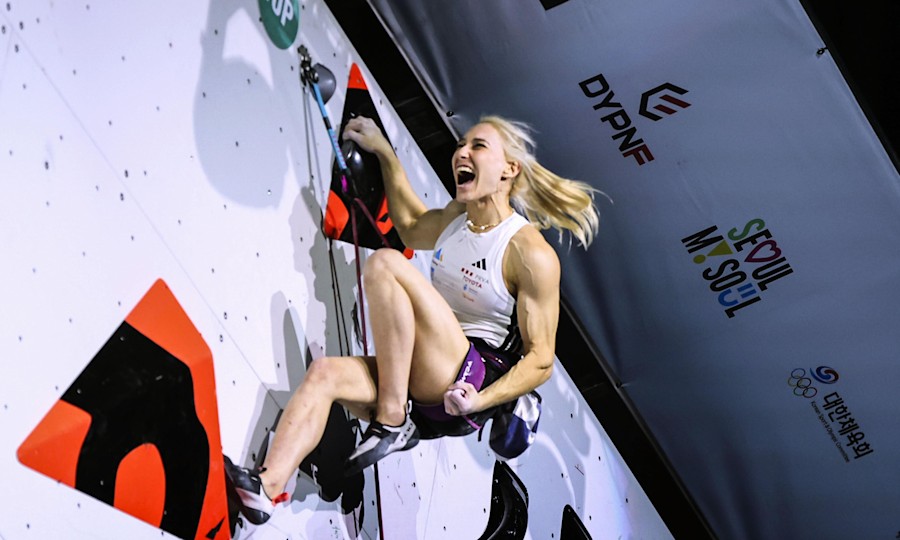 <p>Janja Garnbret nach ihrem Sieg in Seoul.</p>