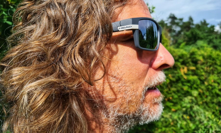 <p>Lässig, aber lässt seitlich viel Licht durch: die Sonnenbrille Head Pro Lite Dynamic.</p>