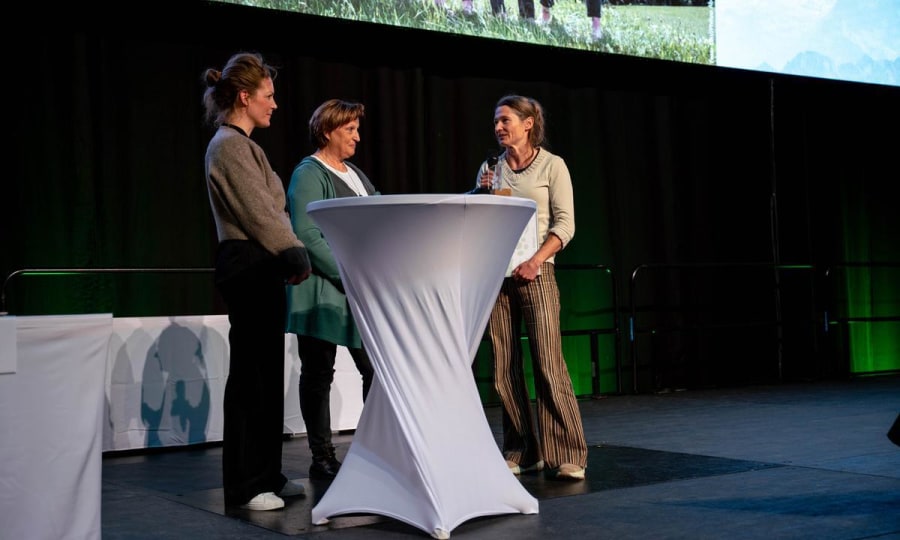 <p>Dörte Pietron erhielt für ihr Engagement den Sportpreis.</p>