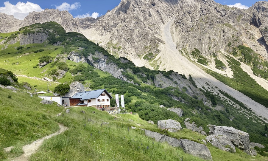 <p>Die Muttekopfhütte in den Lechtaler Alpen</p>