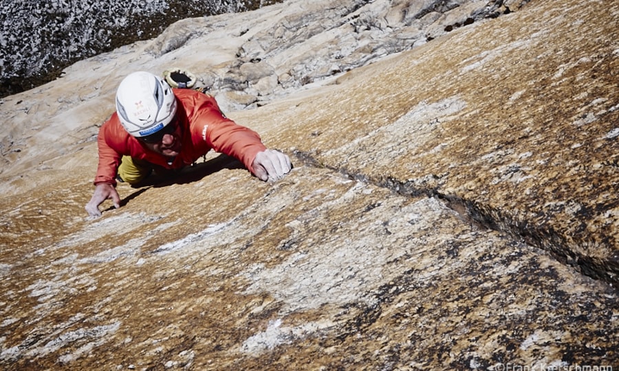 Schwierige Kletterei am Granit-Riesen "La Esfinge": Roger Schäli in  "Chappie" - 7b+. 