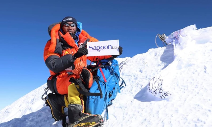 <p>Der Everest ist einfach "sein" Berg: Kami Rita Sherpa on top of the world.</p>