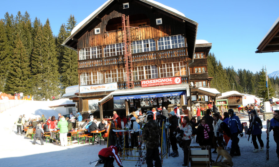 <p>Der Berggasthof Auenhütte ist der perfekte Stützpunkt für Skitouren.</p>