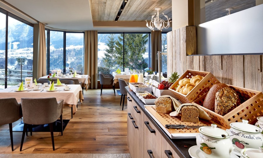 <p>Gestärkt zu den Stubaier Klettersteigtagen: Frühstücks-Buffet im Hotel Bergkranz.</p>