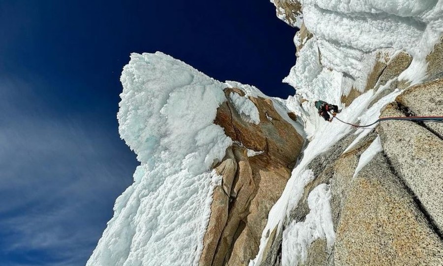 <p>Seillänge für Seillänge kämpften sich die Alpinistinnen zum Gipfel vor.</p>