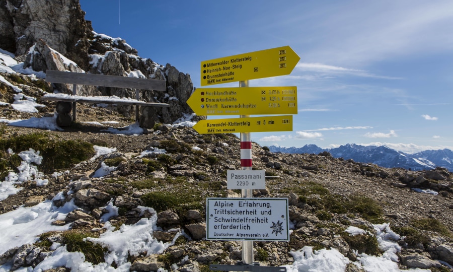 <p>Der Mittenwalder Höhenweg startet in der Nähe der Bergstation der Karwendelbahn.</p>