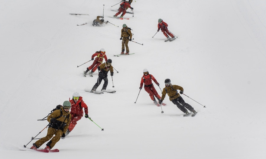 <p>Auch auf der Piste müssen die Ski performen. </p>