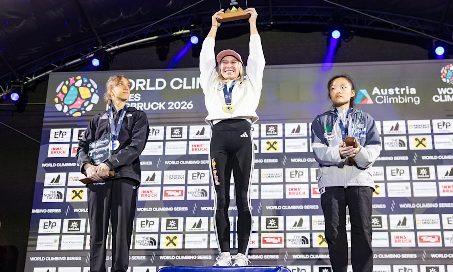 <p>Doe G.O.A.T. auf dem Podium.</p>