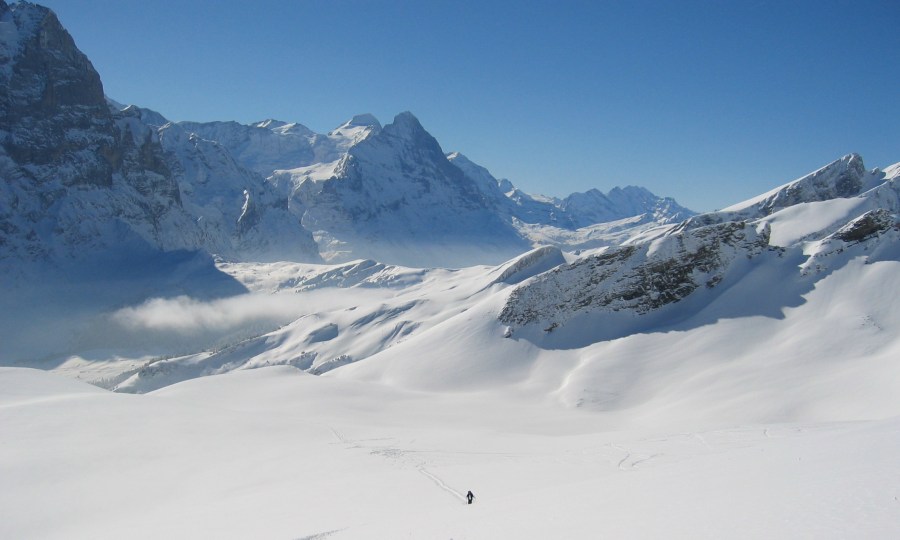 <p>Diese traumhaften Ausblicke erwarten euch bei der Skitour auf die Jungfrau.</p>