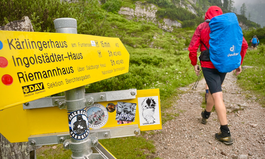 <p>Besondere Herausforderung. Motivation der Gruppe bei Regen.</p>