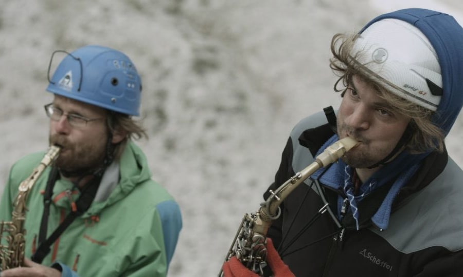 Brachte den Stein am Langkofel ins Rollen: Saxophonist Cédric Favresse, im Bild mit Florian Trübsbach.