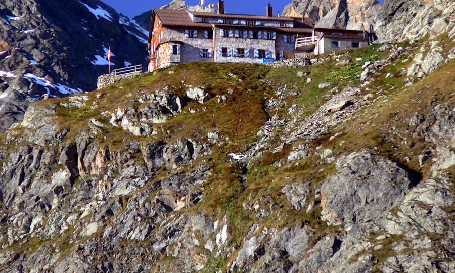<p>11. Die Saarbrücker Hütte in der Silvretta, DAV</p>
