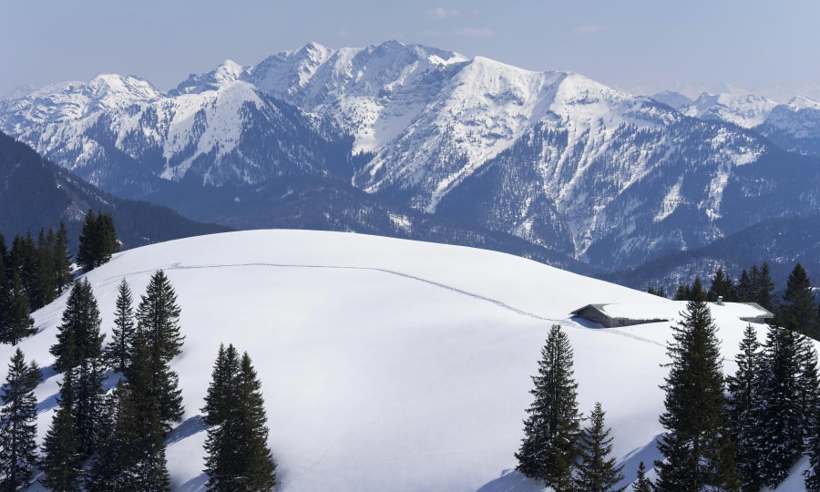 <p>Skitouren in Bayern: Auf das Hintere Sonnwenjoch </p>