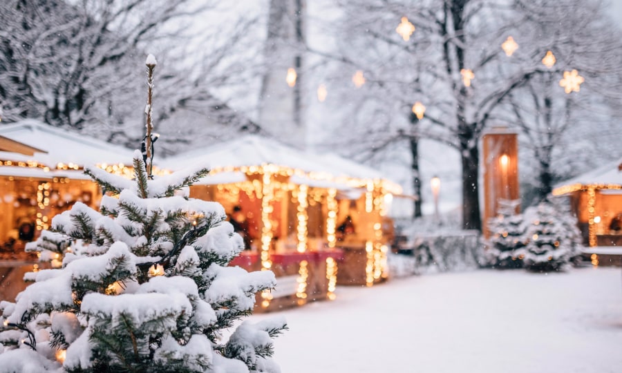 <p>Gemütlichkeit: Mit Glühwein und Lichterketten auf das Weihnachtsfest einstimmen. </p>
