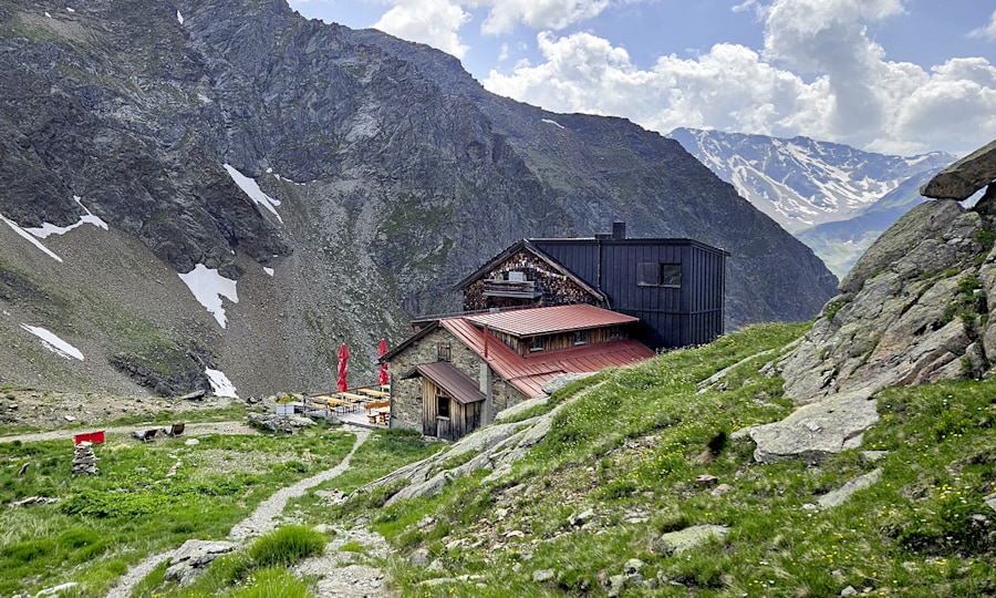 <p>Haus mit Ausblick: Die Edmund-Graf-Hütte befindet sich in Bestlage.</p>