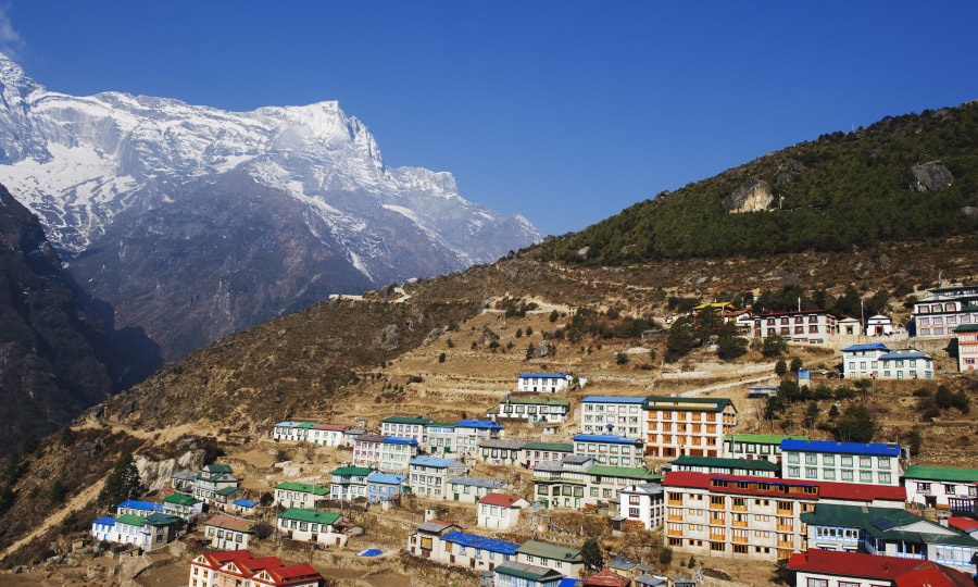 "Sherpa-Hauptstadt" auf der Trekkingroute zum Everest: Namche Bazar.