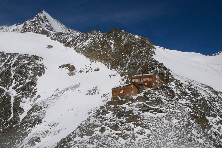 Hochtour über den Normalweg auf das Nadelhorn in den Walliser Alpen