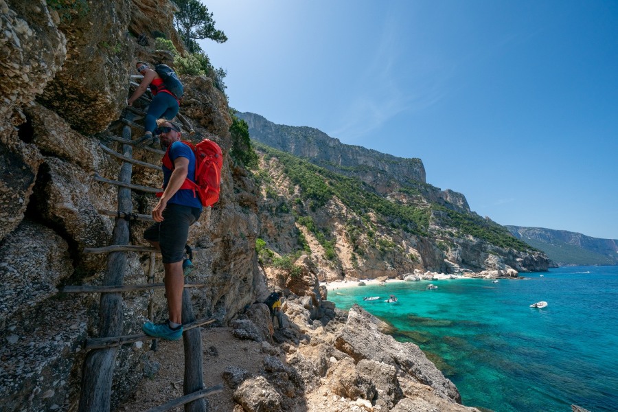 Klettertour am Selvaggio Blu auf Sardinien, Etappe 4: Genn 'e Mudregu - Cala Mudaloru