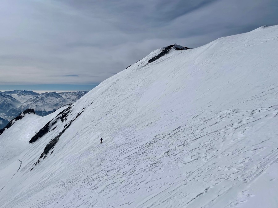 Skihochtour über den Tödi in den Glarner Alpen nach Disentis