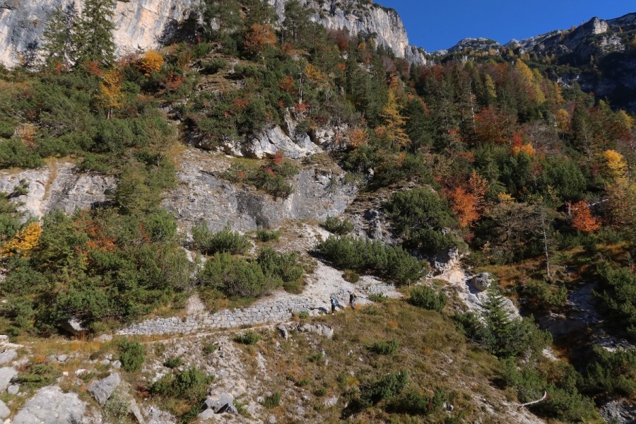 Wanderung von Trenta zur Pogačnikov-Hütte in den Julischen Alpen